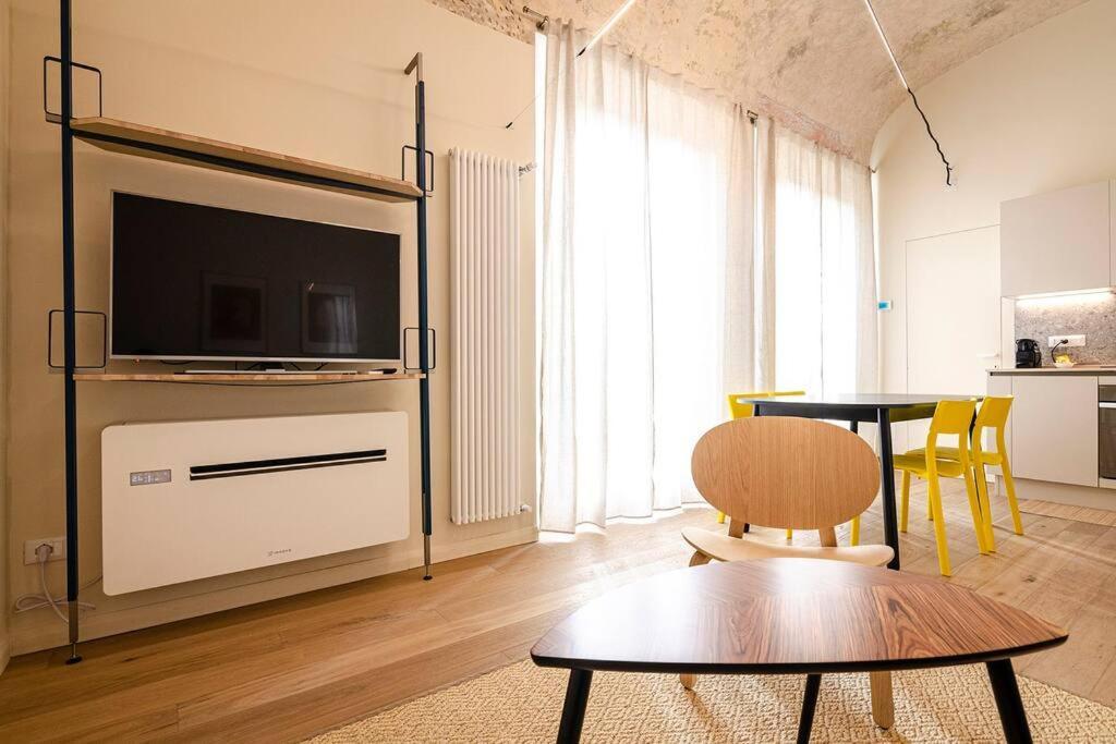 Casa Aldrovandi: Elegante E In Centro Storico Bologna Bagian luar foto